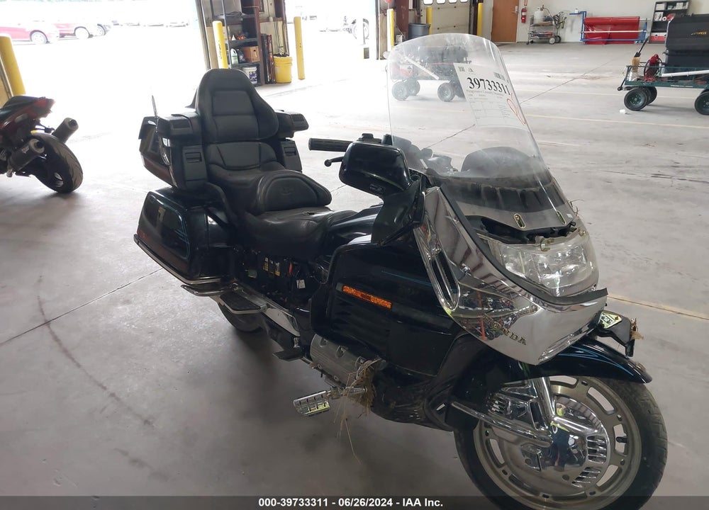 1998 HONDA GL1500 A VIN: 1HFSC2207WA000269