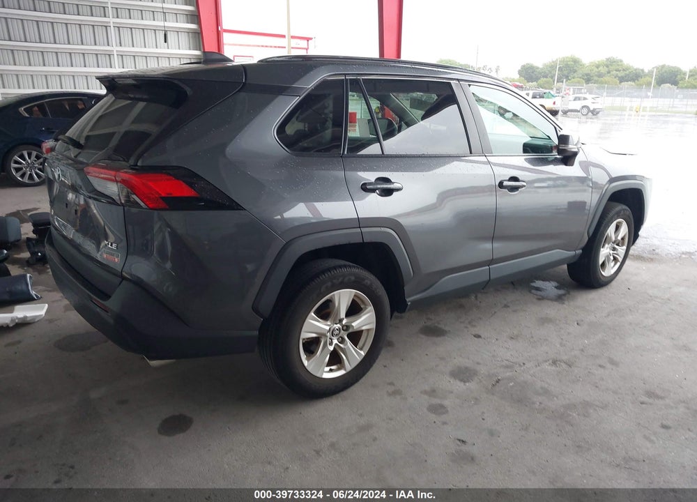 2021 TOYOTA RAV4 XLE VIN: 2T3W1RFV0MC151549