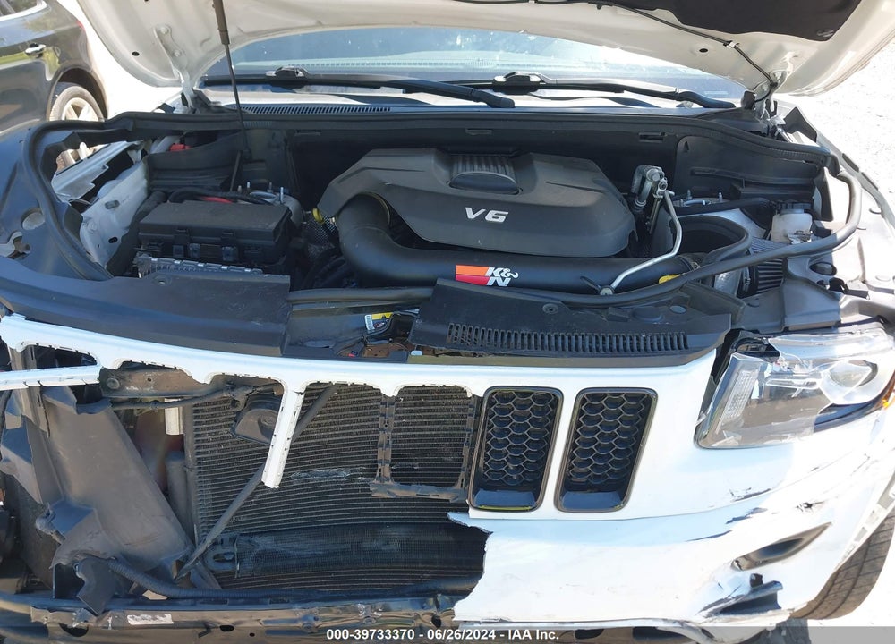 2015 JEEP GRAND CHEROKEE ALTITUDE VIN: 1C4RJFAG6FC135932