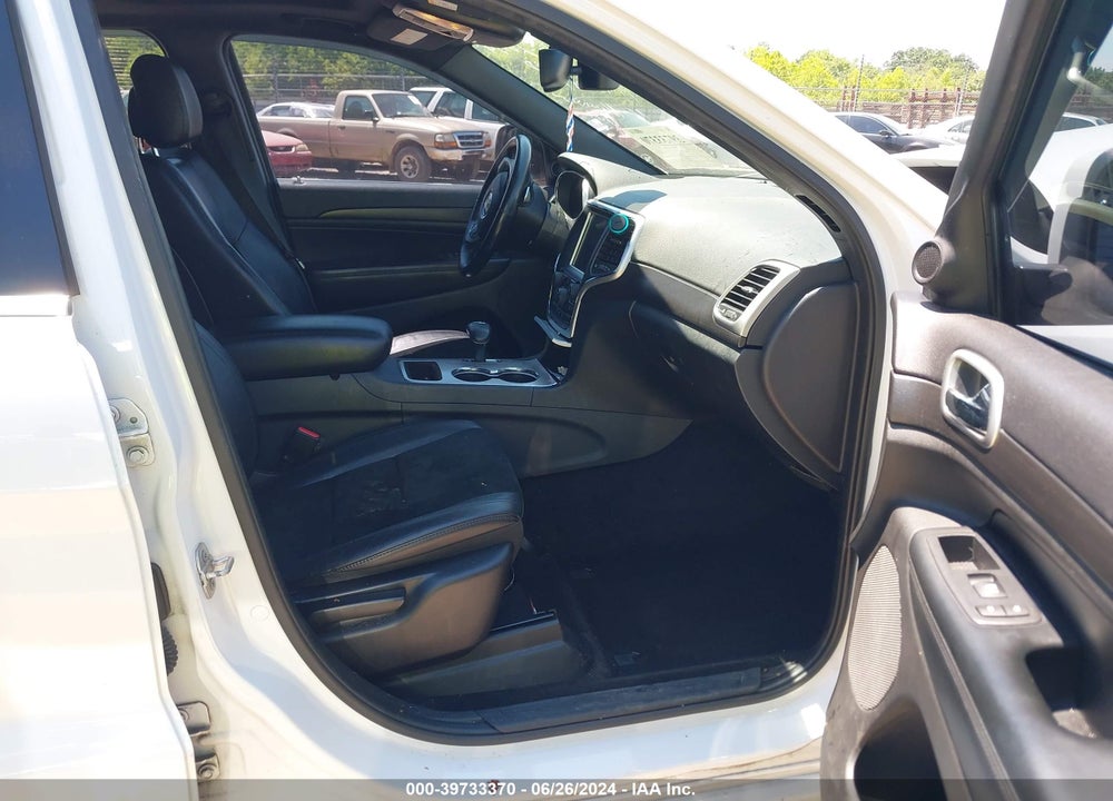 2015 JEEP GRAND CHEROKEE ALTITUDE VIN: 1C4RJFAG6FC135932