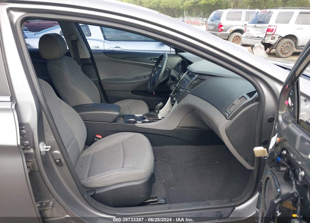 2012 HYUNDAI SONATA GLS VIN: 5NPEB4AC4CH468045