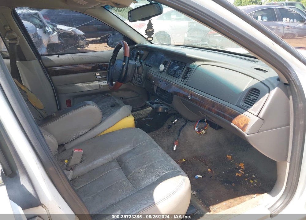 2007 MERCURY GRAND MARQUIS LS VIN: 2MEFM75V97X642576