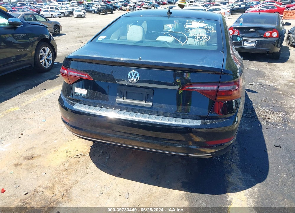 2019 VOLKSWAGEN JETTA 1.4T R-LINE/1.4T S/1.4T SE VIN: 3VWCB7BU3KM235294