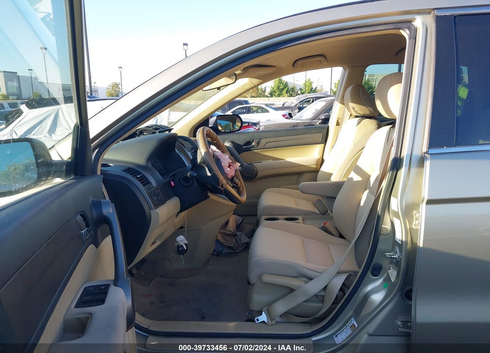 2008 HONDA CR-V LX VIN: JHLRE38358C003062