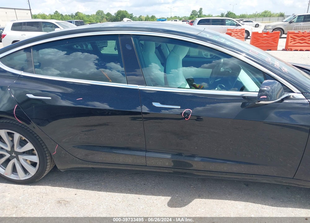 2020 TESLA MODEL 3 STANDARD RANGE PLUS REAR-WHEEL DRIVE/STANDARD RANGE REAR-WHEEL DRIVE VIN: 5YJ3E1EA5LF615736