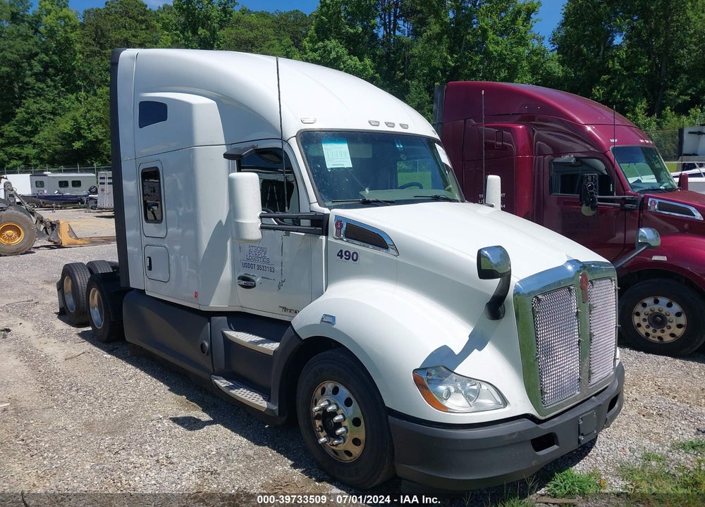 2019 KENWORTH T680 VIN: 1XKYDP9X5KJ292004