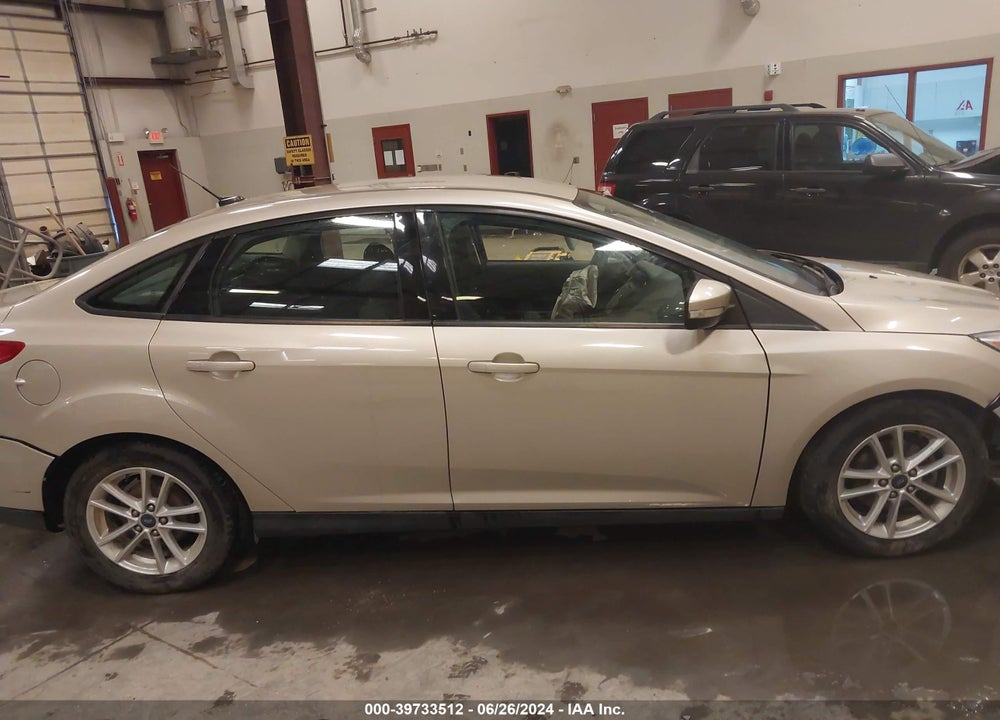2017 FORD FOCUS SE VIN: 1FADP3F25HL214893