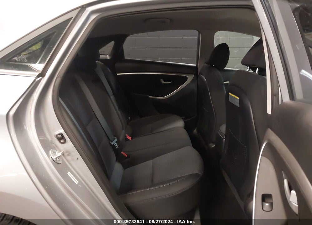 2014 HYUNDAI ELANTRA GT VIN: KMHD35LH2EU165888