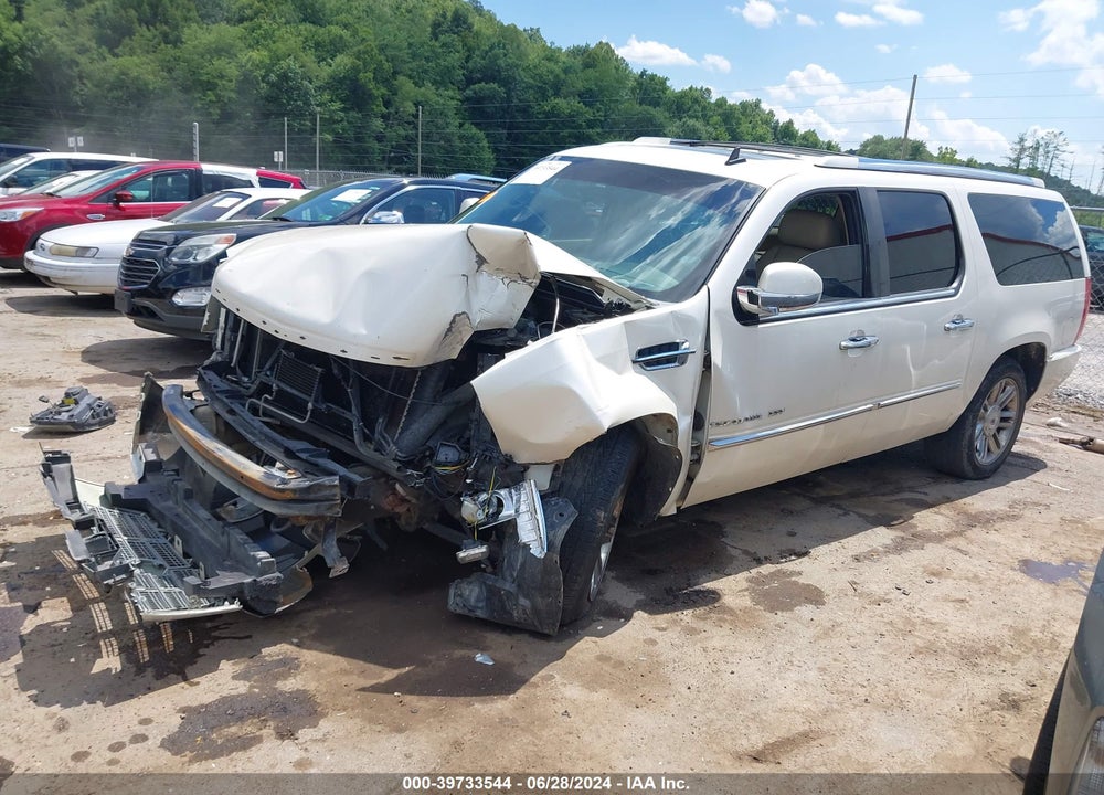2010 CADILLAC ESCALADE ESV PREMIUM VIN: 1GYUKJEF8AR181466