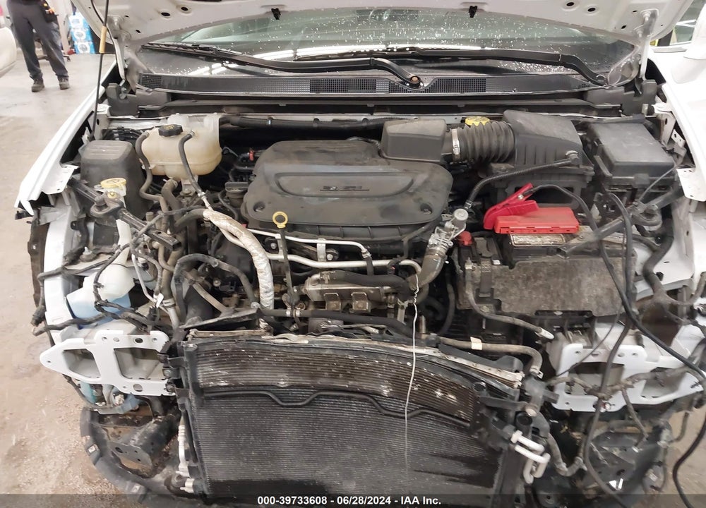 2019 CHRYSLER PACIFICA TOURING L VIN: 2C4RC1BG8KR560324