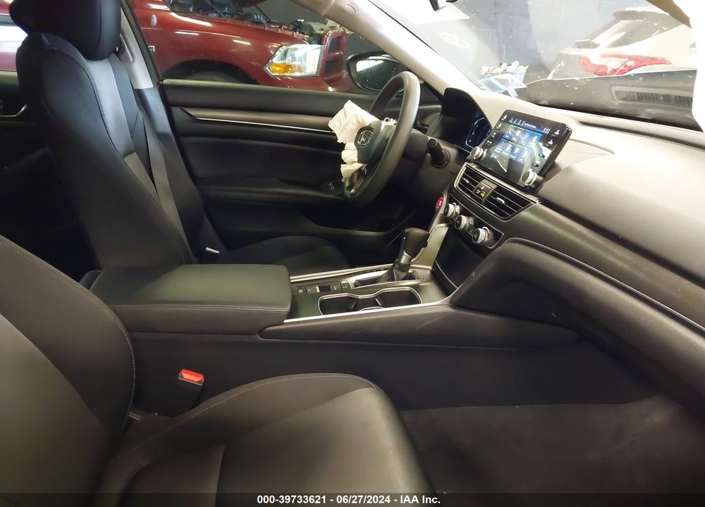 2022 HONDA ACCORD LX VIN: 1HGCV1F1XNA007108