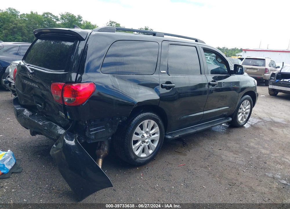 2014 TOYOTA SEQUOIA SR5 5.7L V8 VIN: 5TDBY5G15ES096015