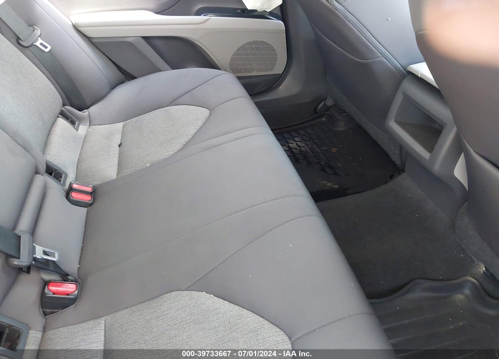 2020 TOYOTA CAMRY LE VIN: 4T1C11AK5LU884185