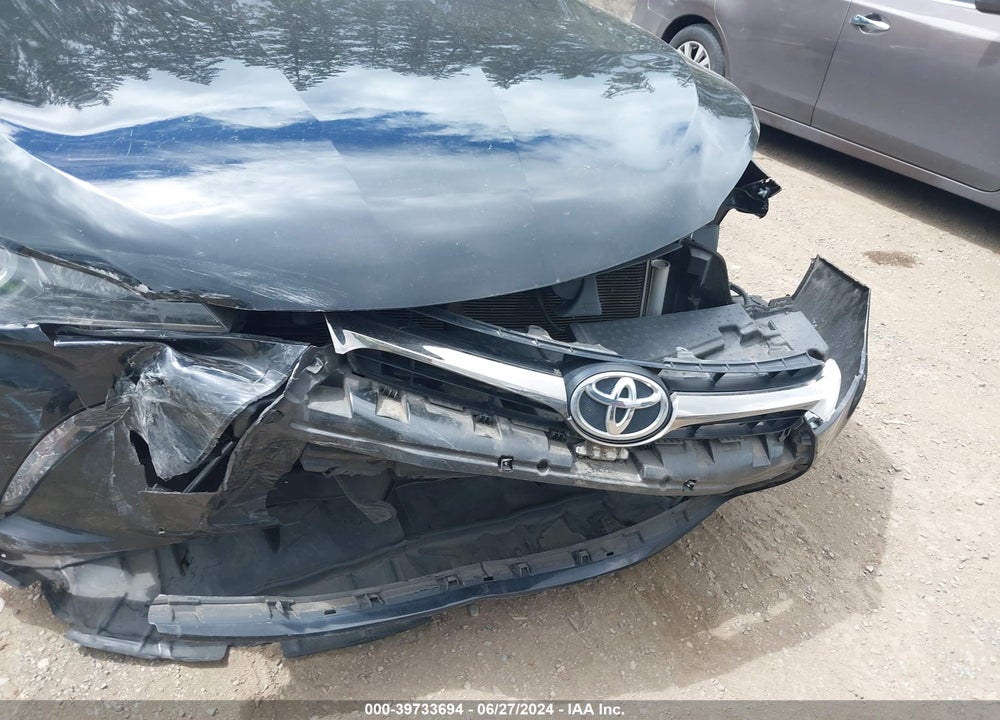 2015 TOYOTA CAMRY SE VIN: 4T1BF1FKXFU488084