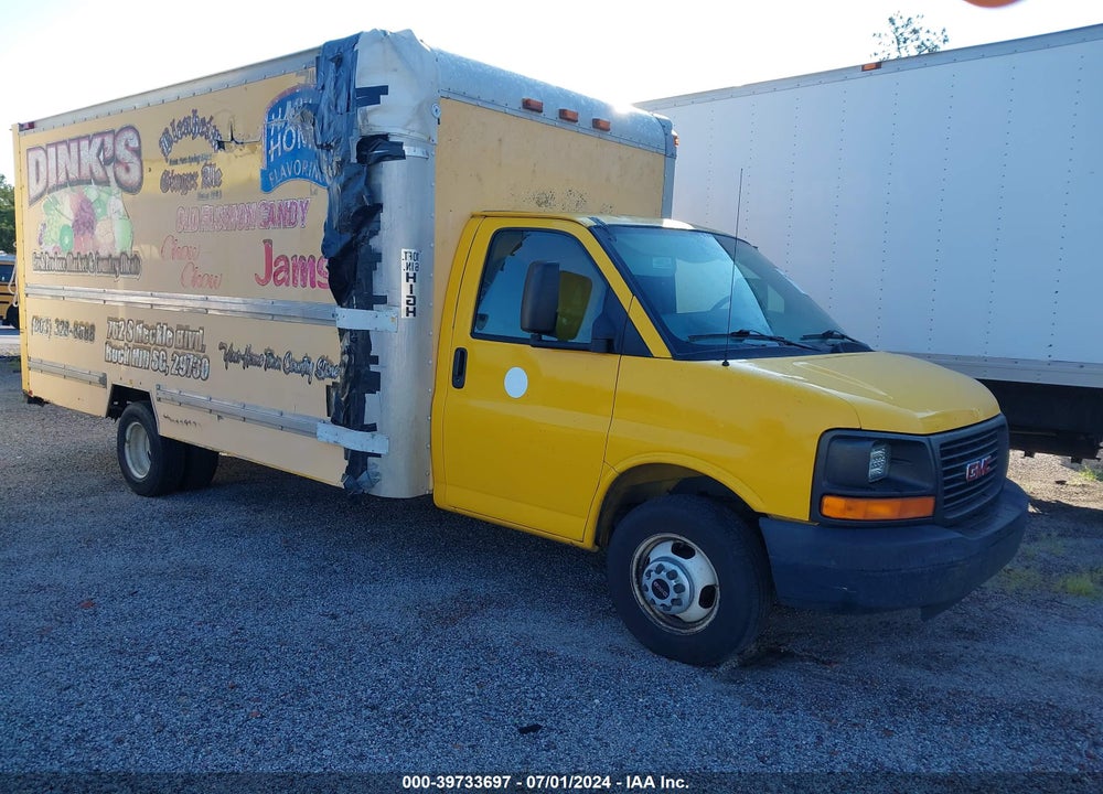 2008 GMC SAVANA CUTAWAY WORK VAN VIN: 1GDJG31KX81904425