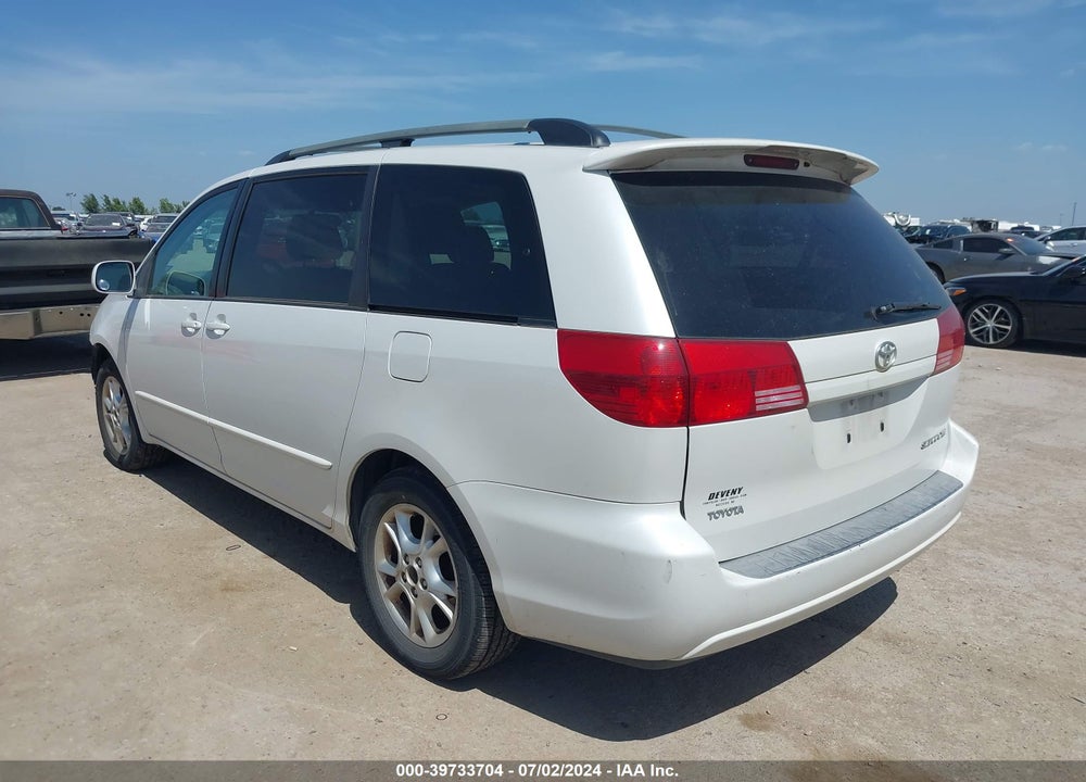2005 TOYOTA SIENNA XLE VIN: 5TDZA22C85S232390