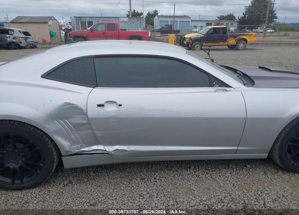 2015 CHEVROLET CAMARO 2LS VIN: 2G1FB1E38F9308635