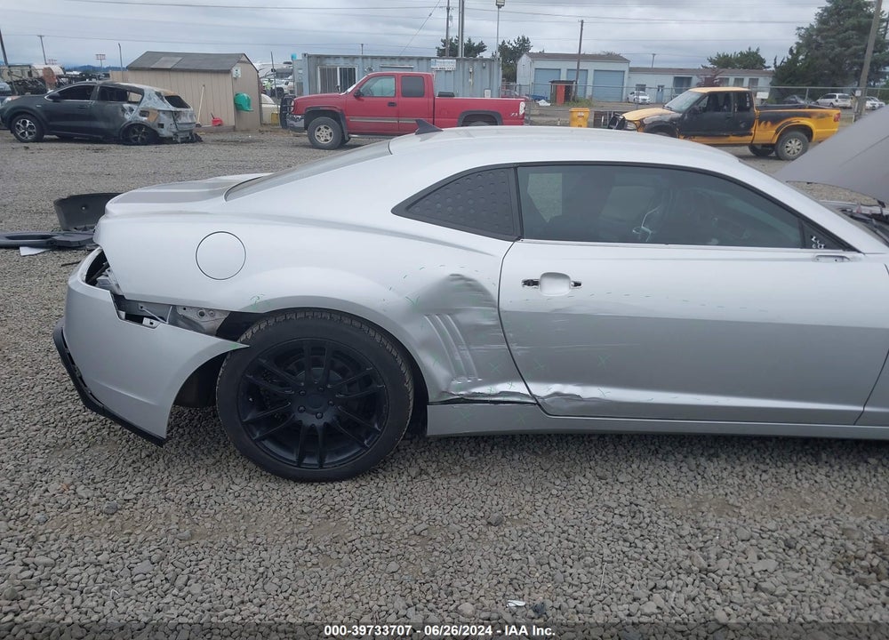 2015 CHEVROLET CAMARO 2LS VIN: 2G1FB1E38F9308635