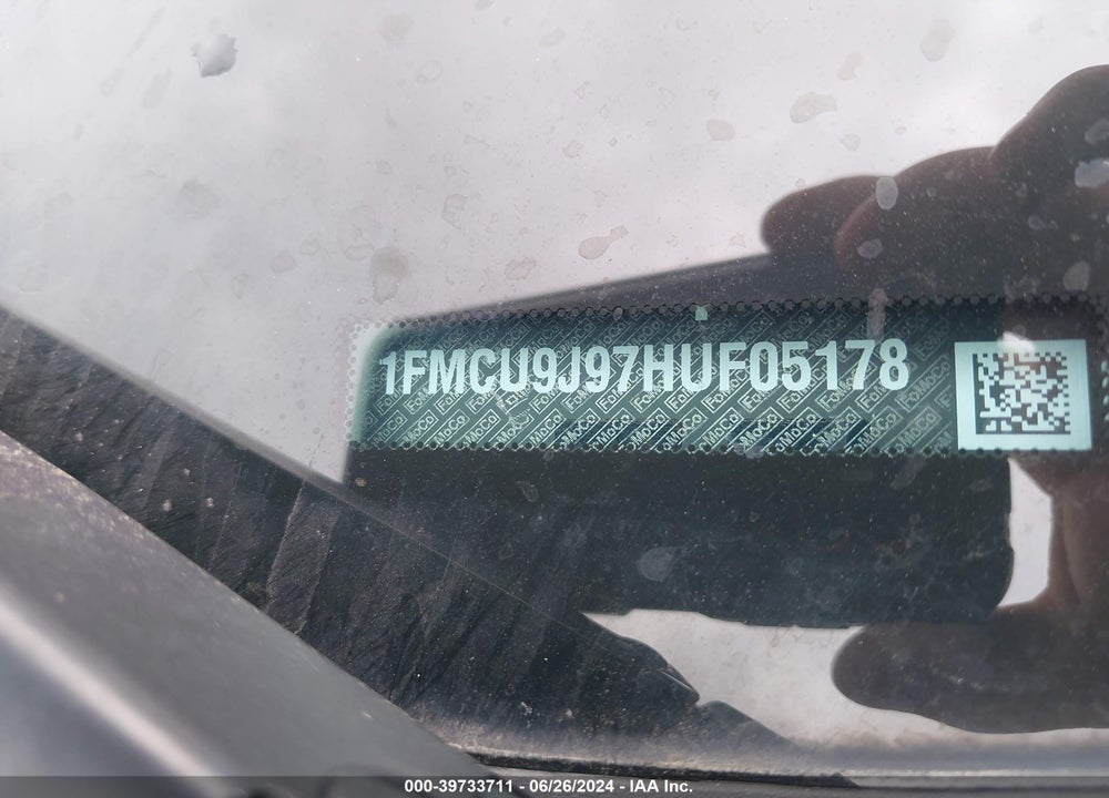 2017 ESCAPE FORD  TITANIUM VIN: 1FMCU9J97HUF05178
