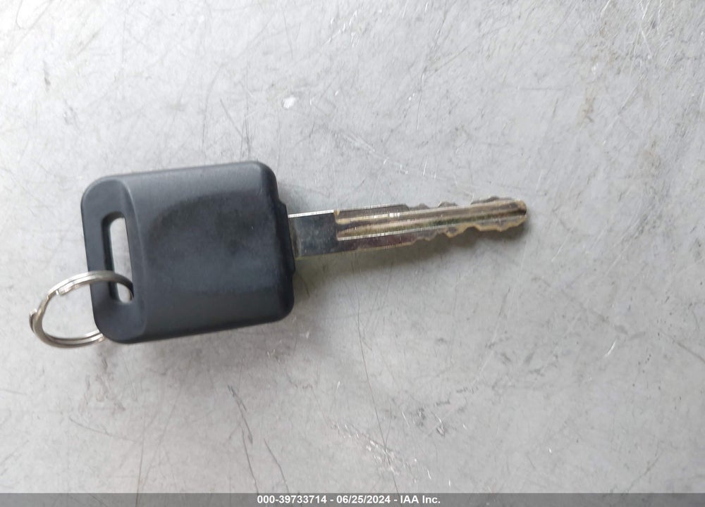 2006 NISSAN XTERRA S VIN: 5N1AN08W16C512156