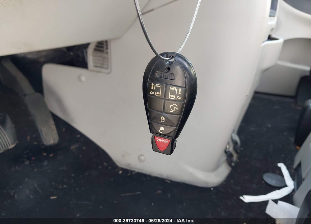 2012 CHRYSLER TOWN & COUNTRY TOURING VIN: 2C4RC1BG9CR188607