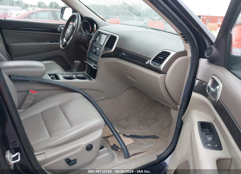 2011 JEEP GRAND CHEROKEE LAREDO VIN: 1J4RR4GG6BC508010