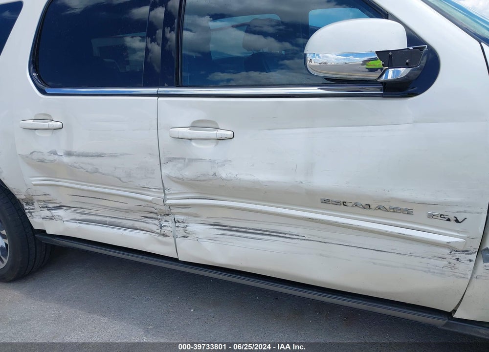 2013 CADILLAC ESCALADE ESV PREMIUM VIN: 1GYS3JEF6DR119704