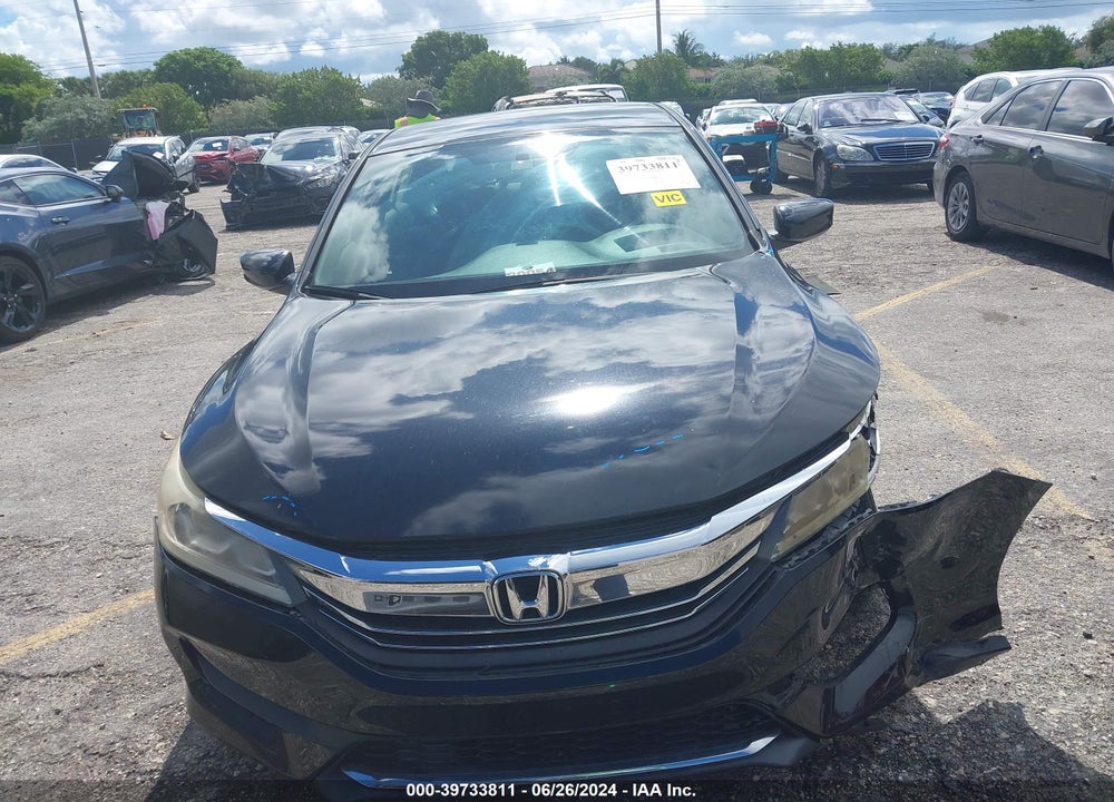 2017 HONDA ACCORD LX VIN: 1HGCR2F35HA193463