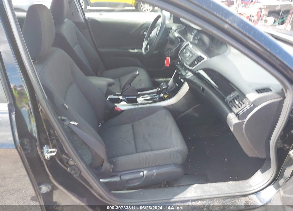 2017 HONDA ACCORD LX VIN: 1HGCR2F35HA193463