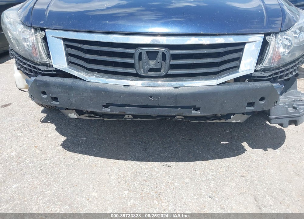 2010 HONDA ACCORD 2.4 LX VIN: 1HGCP2F33AA062978