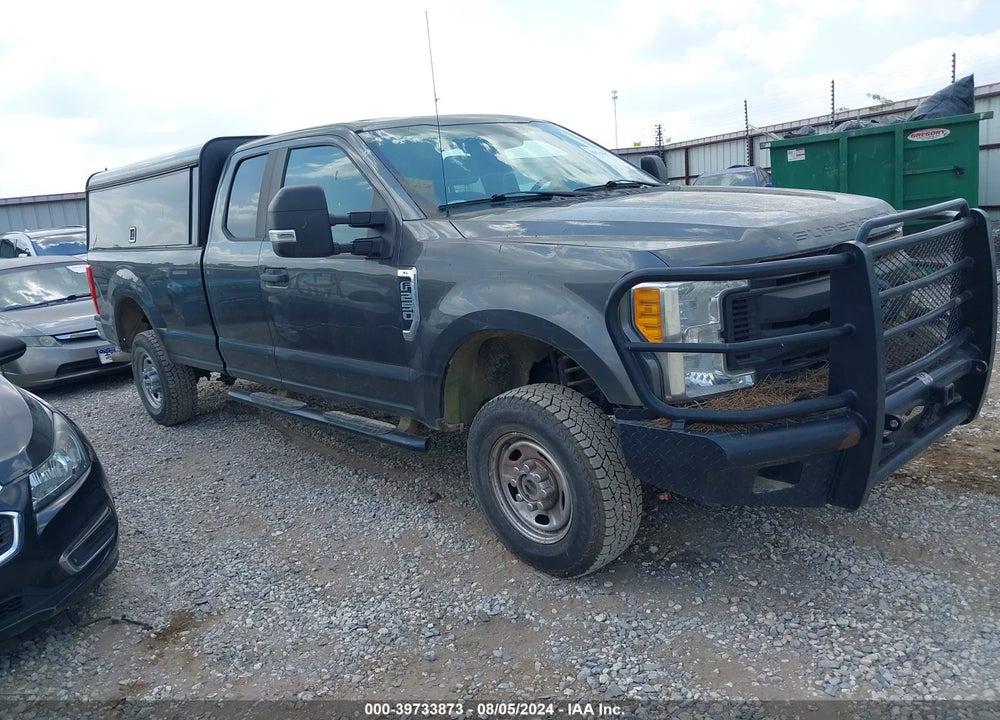 2017 FORD F-250 XL VIN: 1FT7X2B64HEC39301