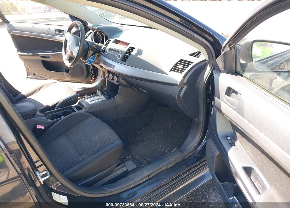 2011 MITSUBISHI LANCER ES VIN: JA32U2FU8BU017948