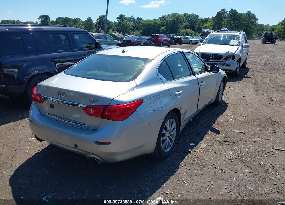 2016 INFINITI Q50 2.0T BASE VIN: JN1CV7AR8GM250337