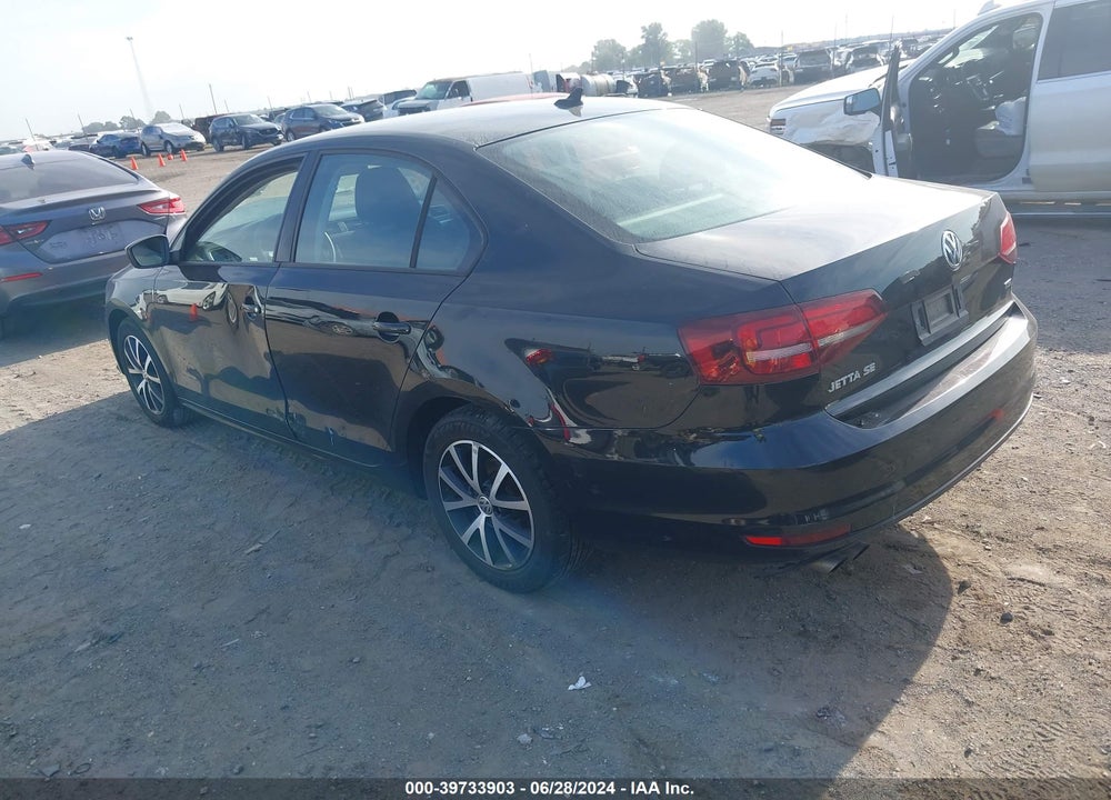 2016 VOLKSWAGEN JETTA 1.4T SE VIN: 3VWD67AJ9GM269490