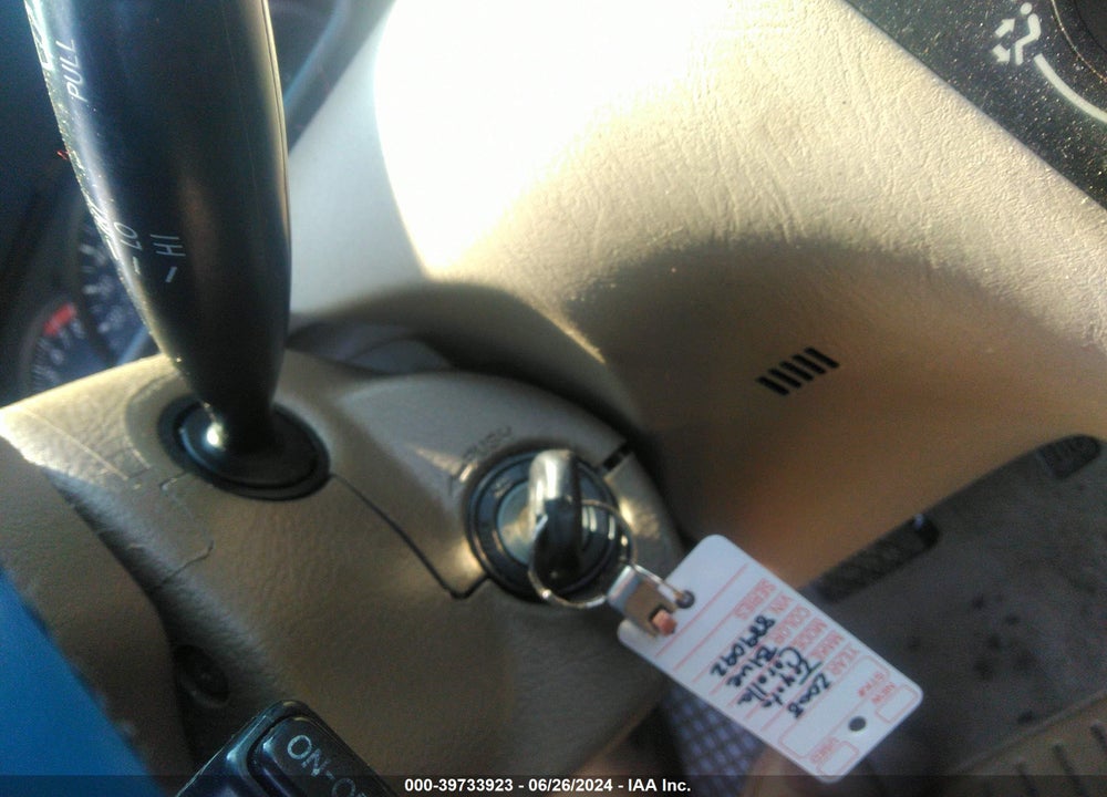 2008 TOYOTA COROLLA CE VIN: 2T1BR32EX8C889092