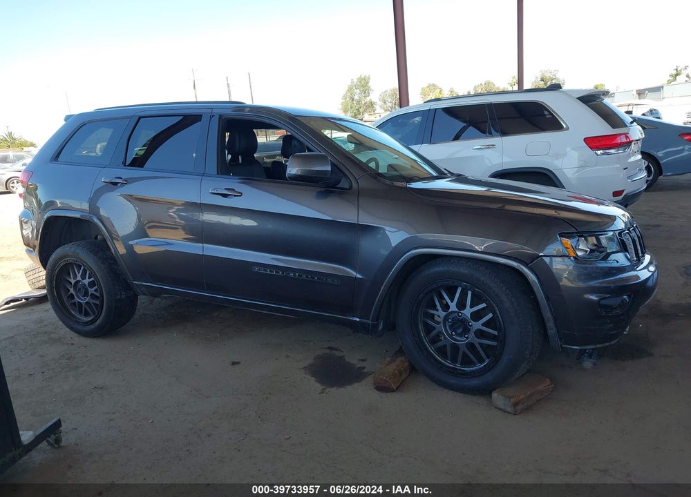 2019 JEEP GRAND CHEROKEE ALTITUDE 4X4 VIN: 1C4RJFAG6KC588264