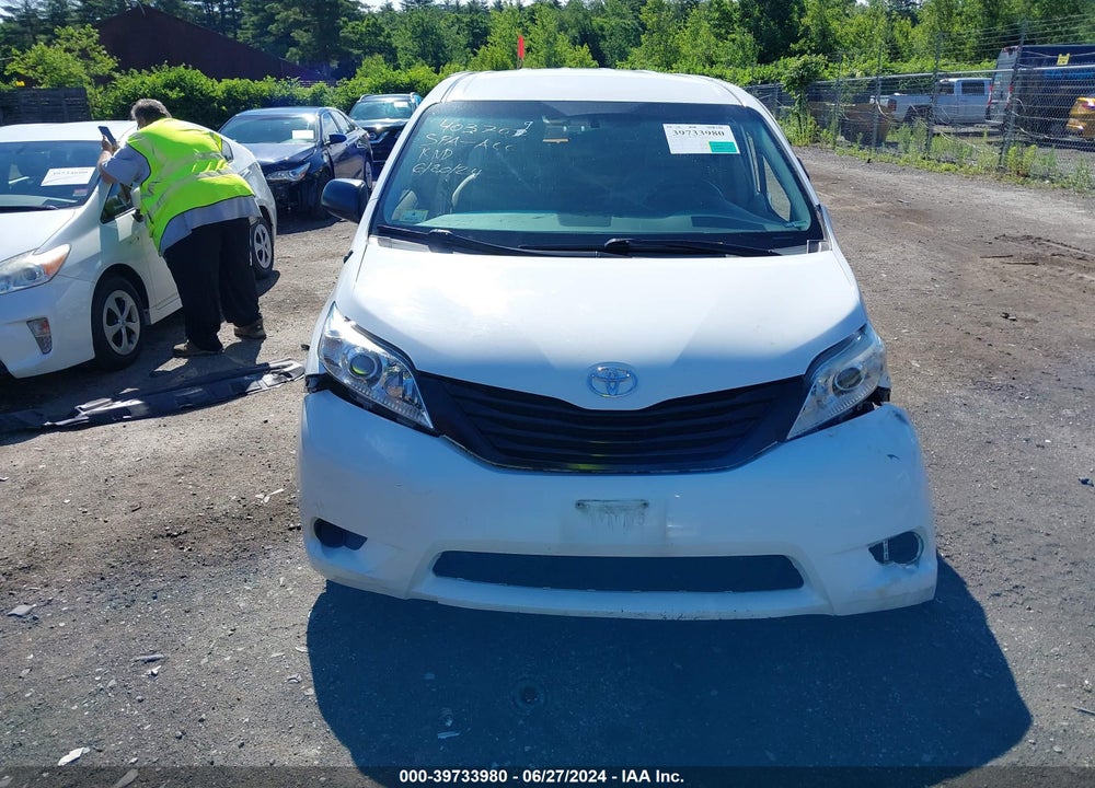 2014 TOYOTA SIENNA L V6 7 PASSENGER VIN: 5TDZK3DC5ES490527