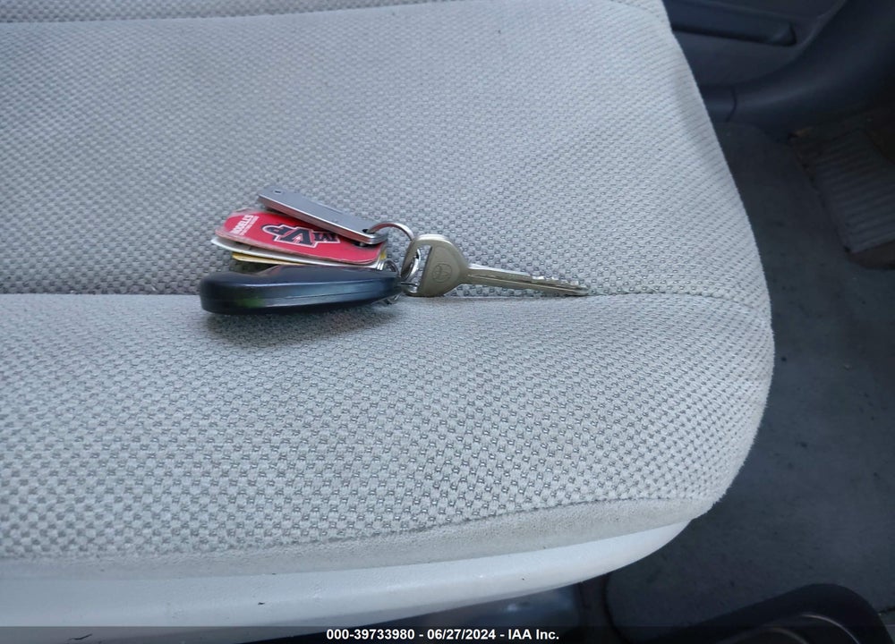 2014 TOYOTA SIENNA L V6 7 PASSENGER VIN: 5TDZK3DC5ES490527
