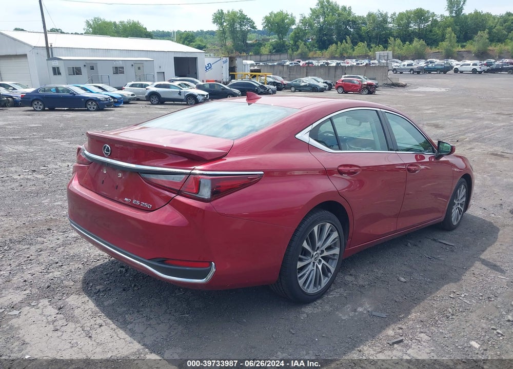 2021 LEXUS ES 250 VIN: 58AD11D17MU005481