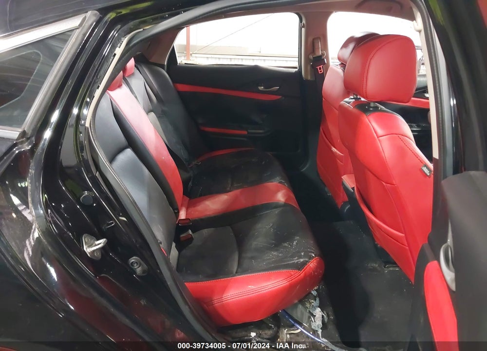 2017 HONDA CIVIC LX VIN: 2HGFC2F51HH526131