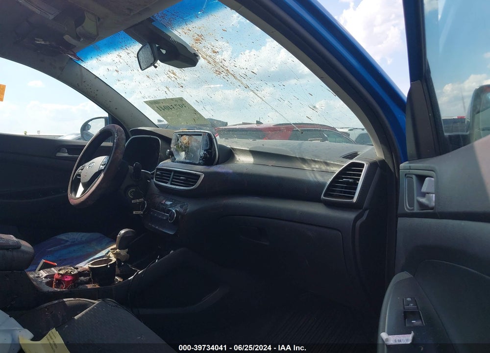 2019 HYUNDAI TUCSON SE VIN: KM8J23A48KU923237