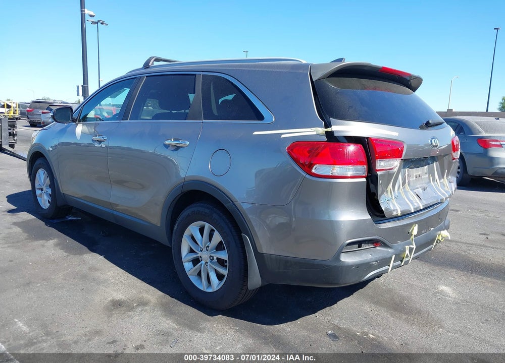 2016 KIA SORENTO 2.4L LX VIN: 5XYPG4A32GG157804