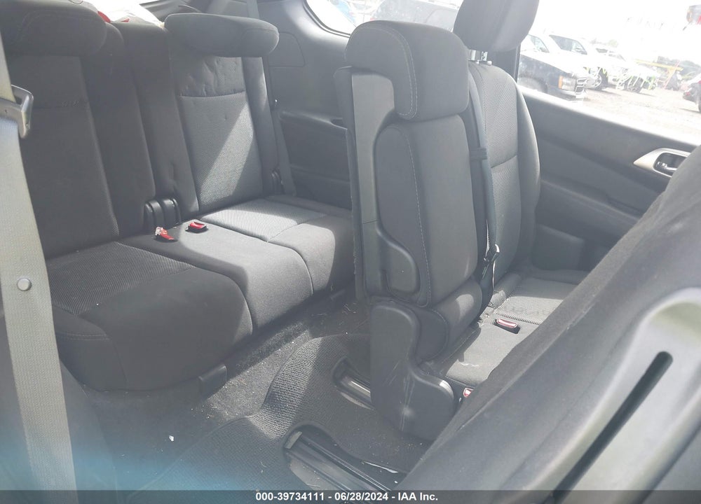2018 NISSAN PATHFINDER S VIN: 5N1DR2MM2JC649603
