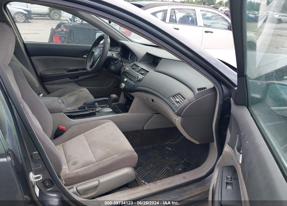 2009 HONDA ACCORD 2.4 LX-P VIN: 1HGCP26489A048692