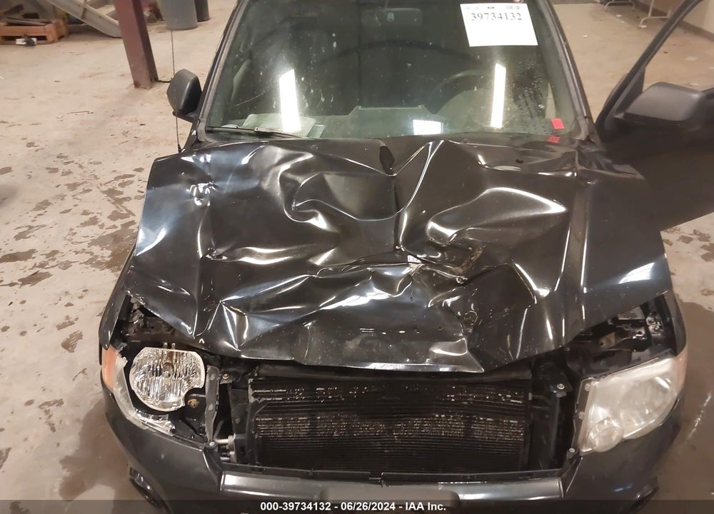 2011 FORD ESCAPE VIN: 1FMCU9DGXBKA08770