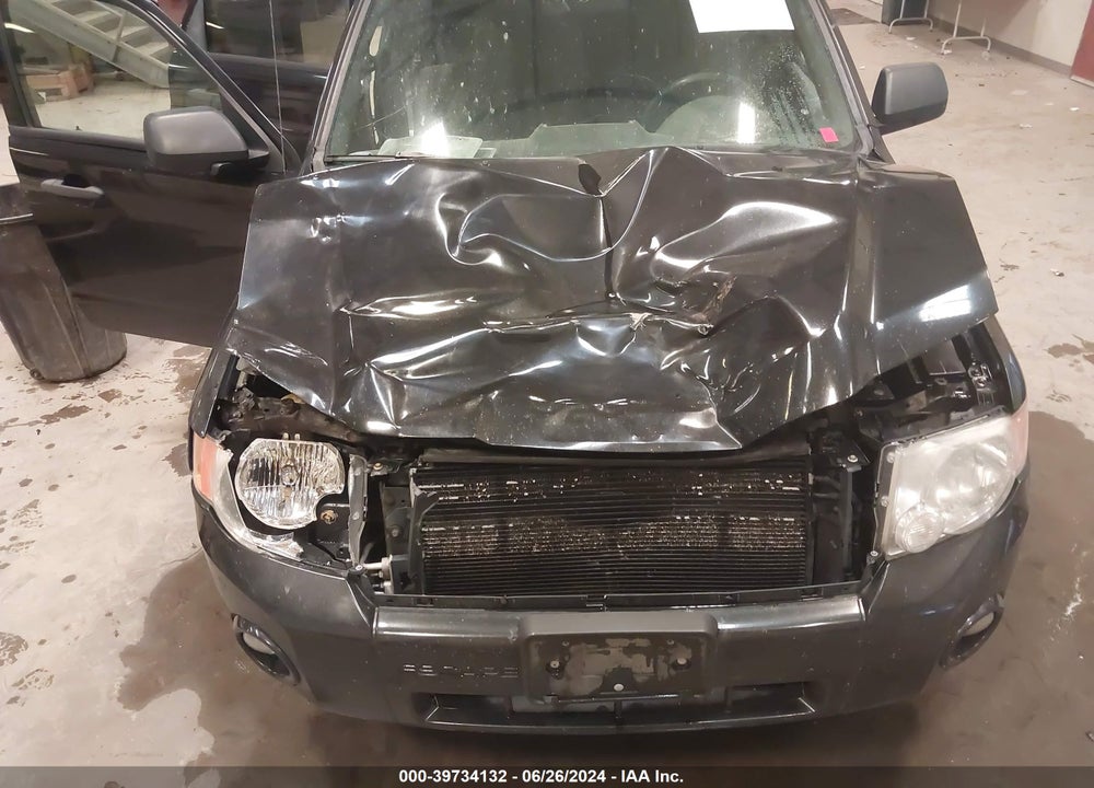 2011 FORD ESCAPE VIN: 1FMCU9DGXBKA08770