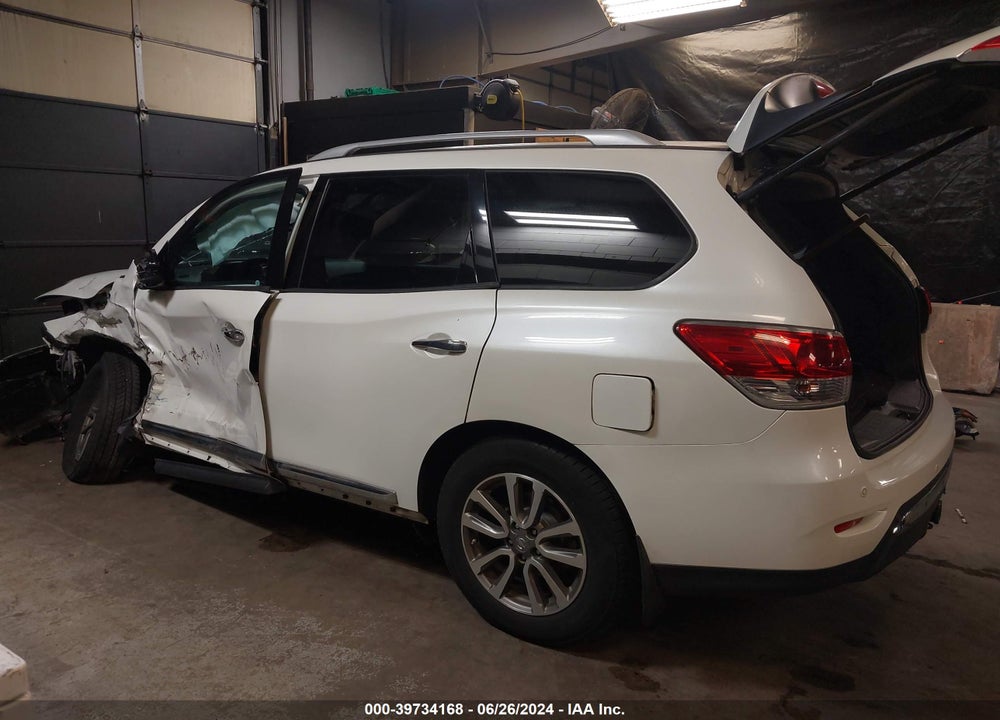 2015 NISSAN PATHFINDER SL VIN: 5N1AR2MM4FC626091