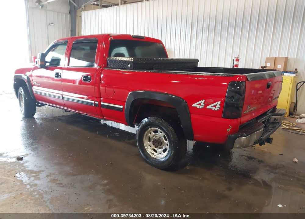 2002 CHEVROLET SILVERADO 2500HD LT VIN: 1GCHK23132F238356