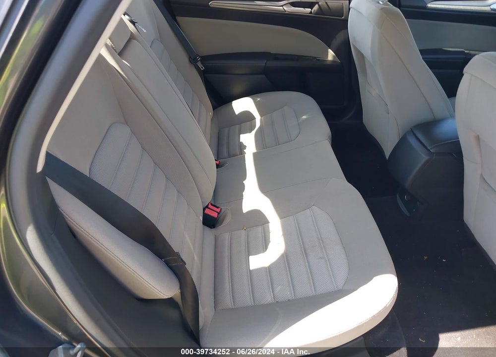 2017 FORD FUSION S VIN: 3FA6P0G72HR368996