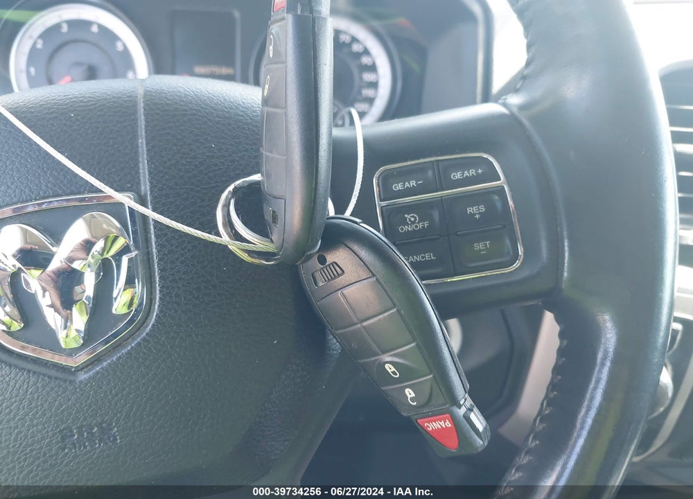 2015 RAM 1500 BIG HORN VIN: 1C6RR7GT4FS763956